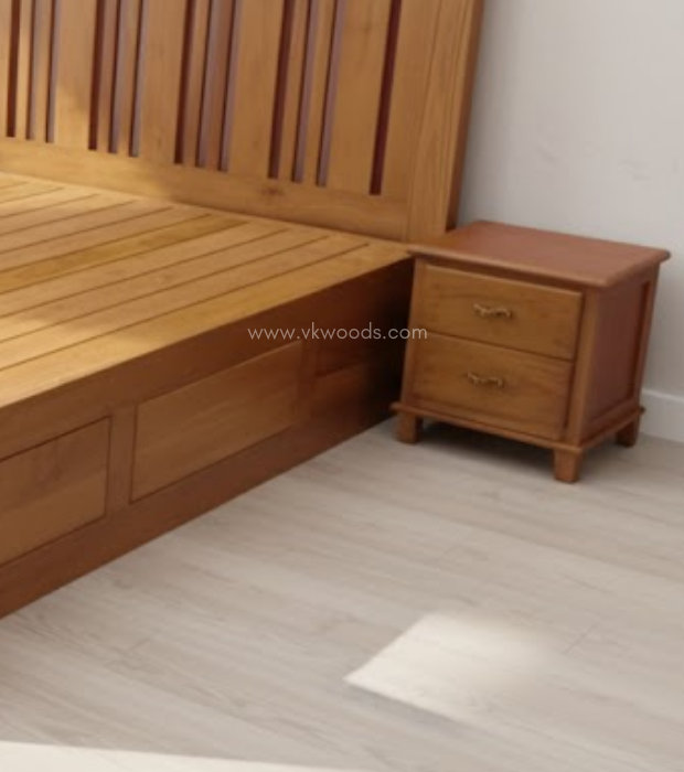 The Boxwood Nightstand