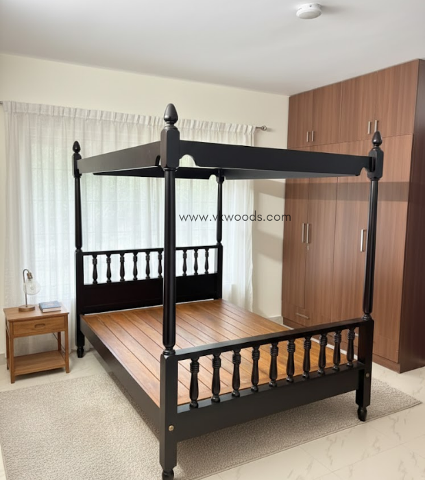 The Canopus Four-Poster