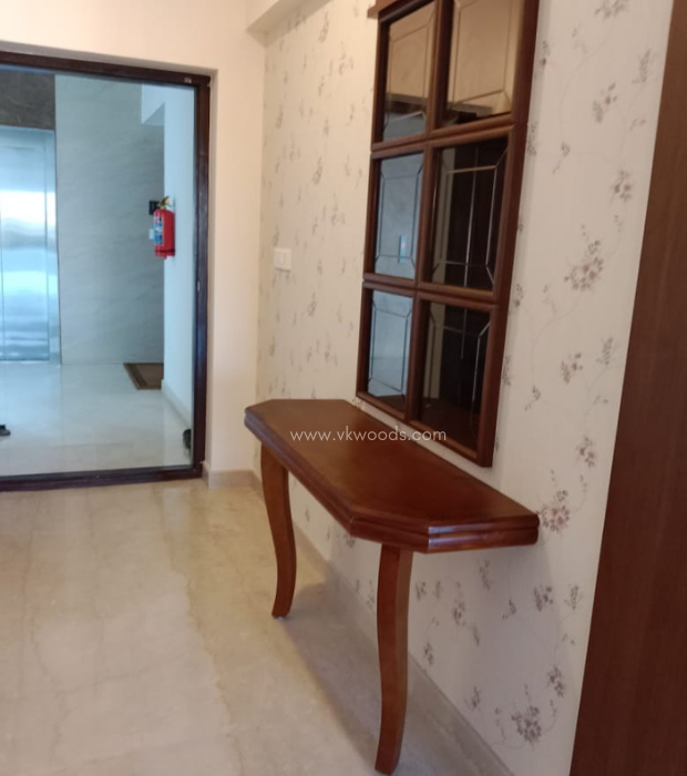 The Curved Leg Console