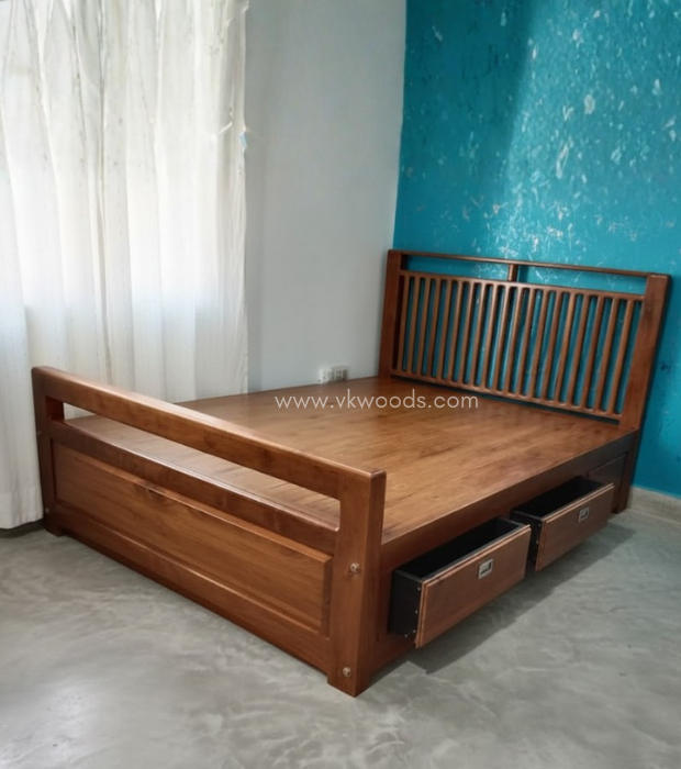 The Slat Headboard Bed