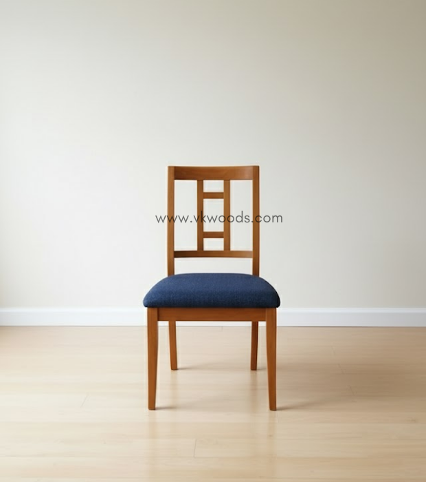 The Stanza Dining chair