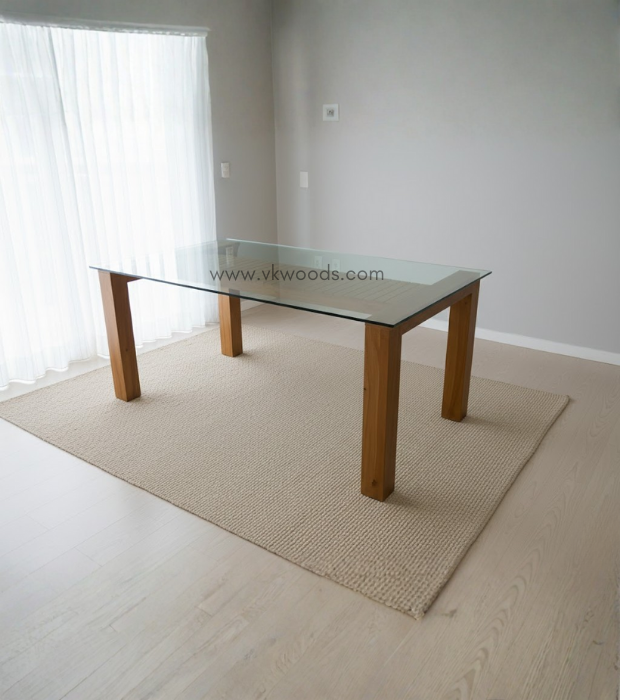 The Transparency Dining table